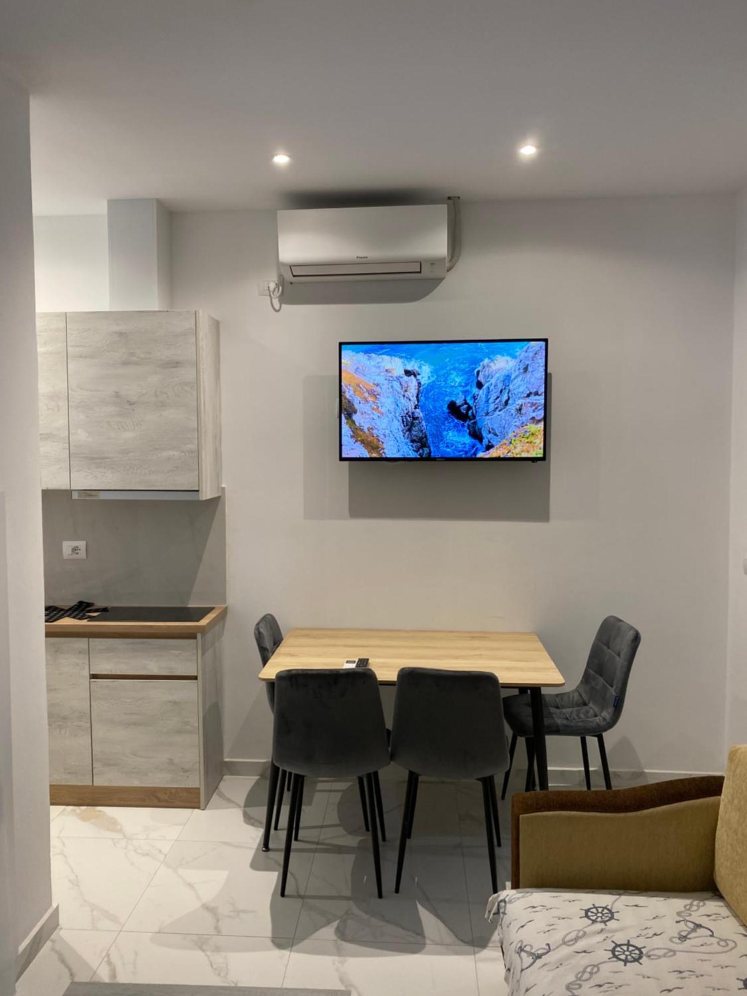 Apartaments Rraku Sarande Exterior photo